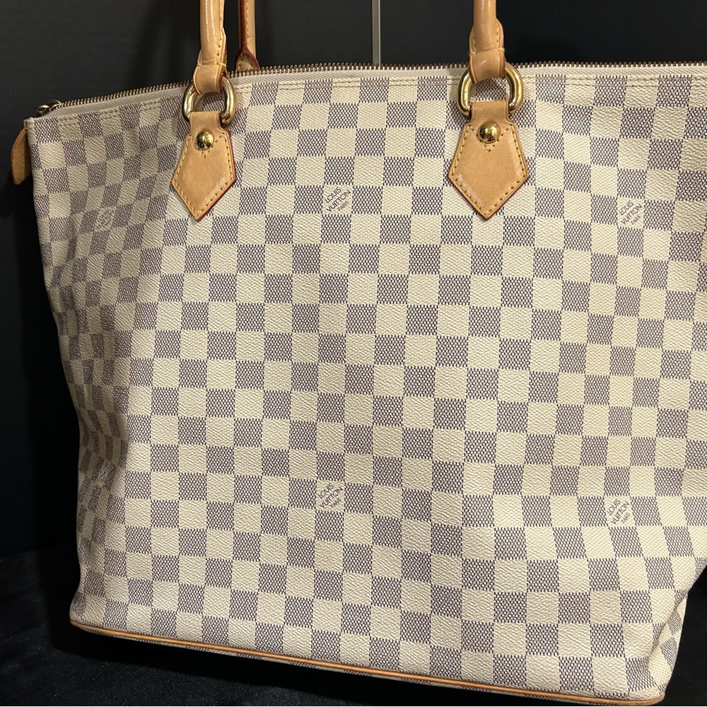 Louis Vuitton Saleya GM Damier Azur EUC / W/COA - Picture 3 of 15